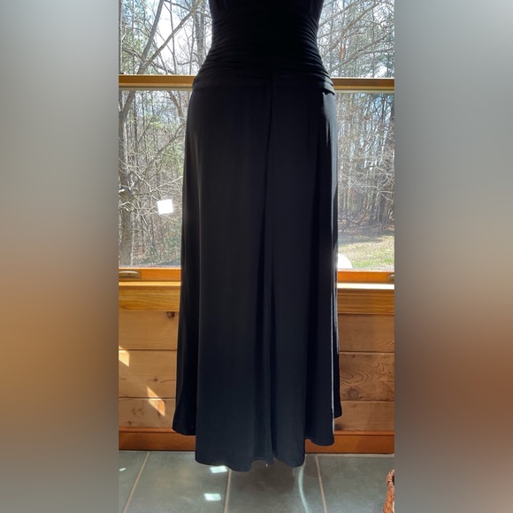 TADASHI SHOJI Woman’s XL Rune Twisted Black Evening Gown - Picture 4 of 12